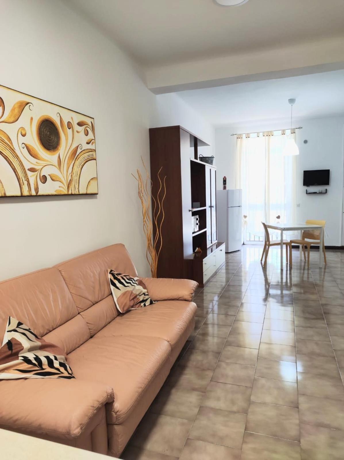 111 Guest House Bari Bagian luar foto