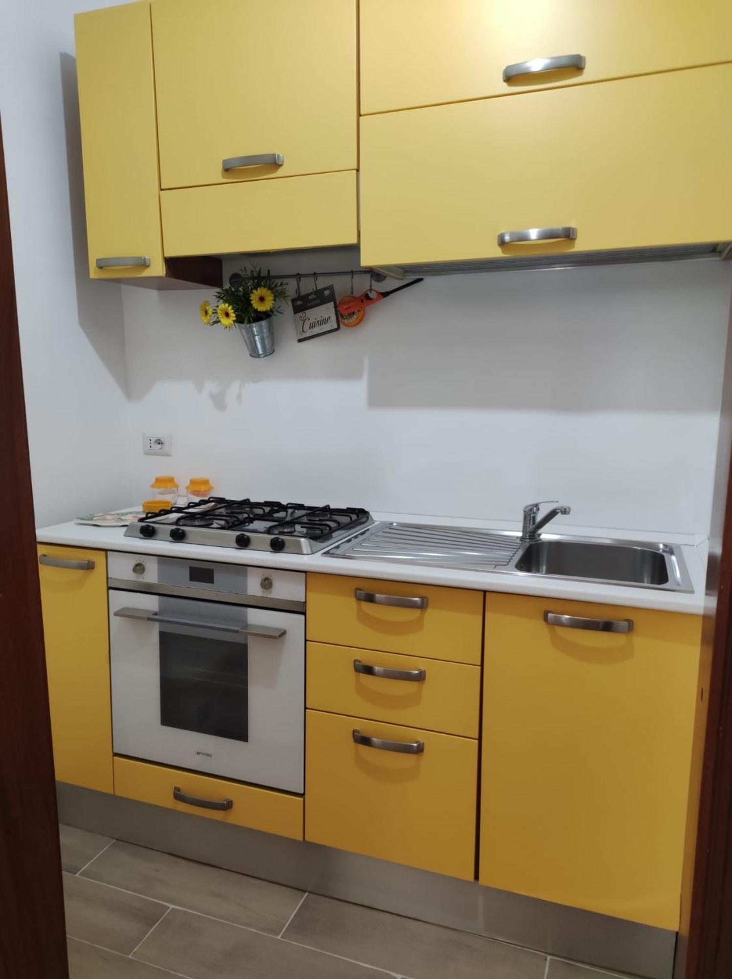 111 Guest House Bari Bagian luar foto
