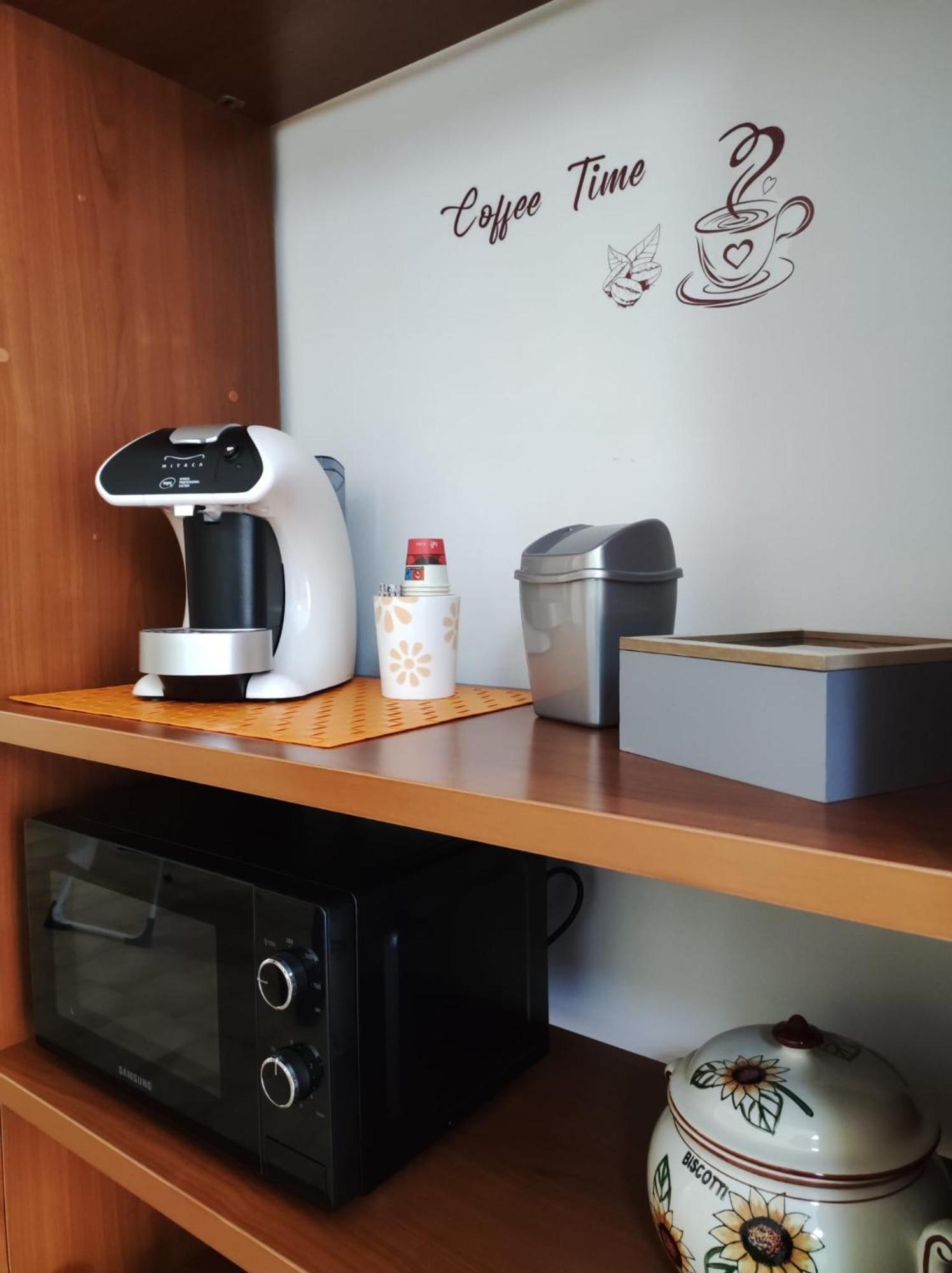 111 Guest House Bari Bagian luar foto